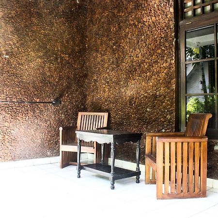 Berlian Inn Kuta  Ngoại thất bức ảnh