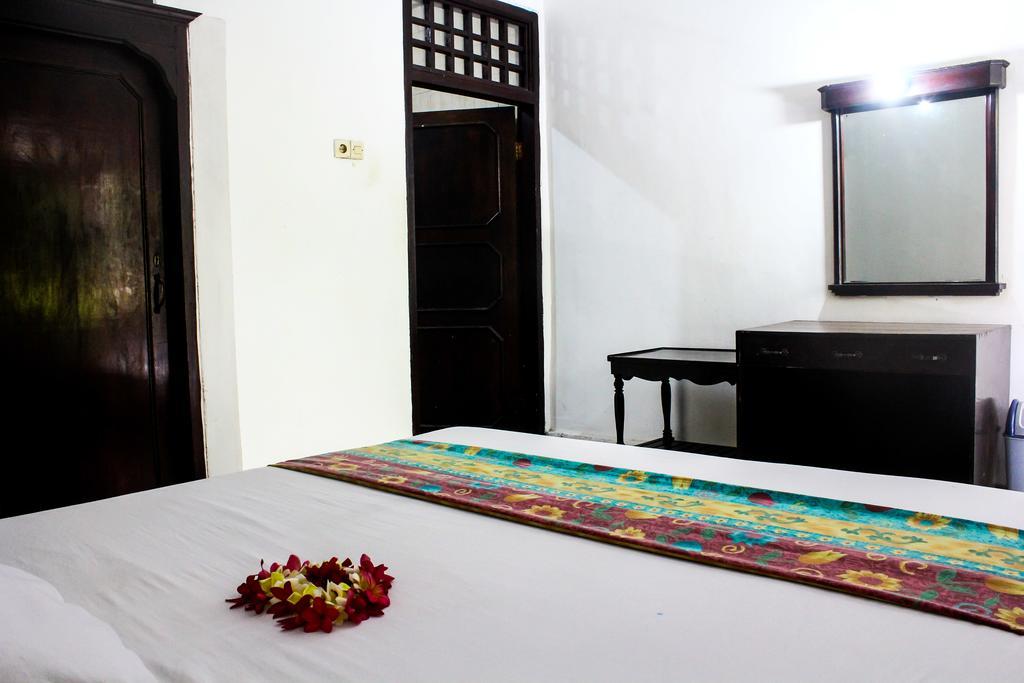 Berlian Inn Kuta  Ngoại thất bức ảnh