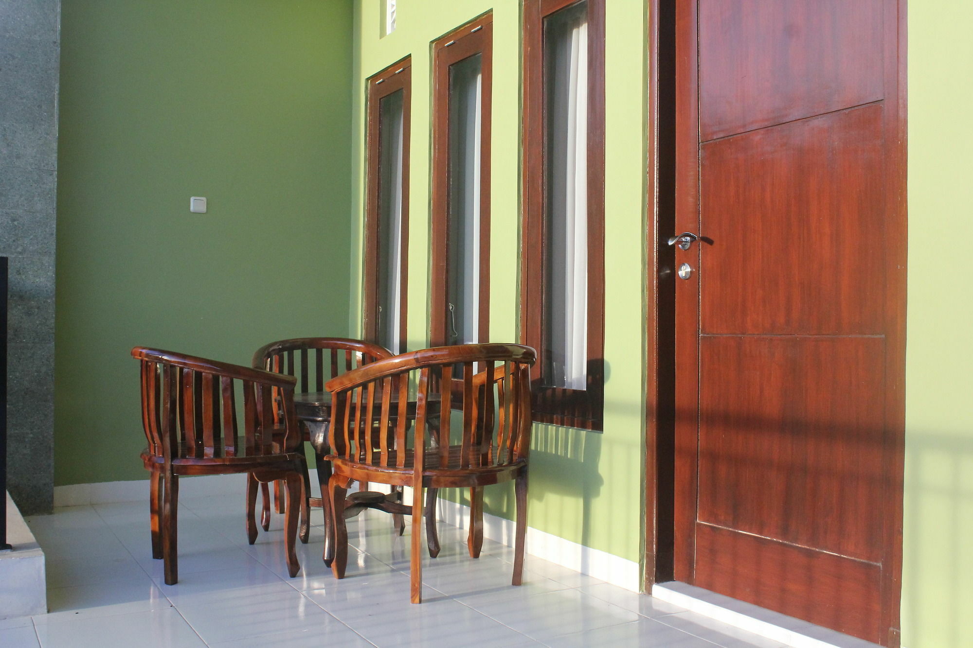Berlian Inn Kuta  Ngoại thất bức ảnh